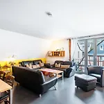 Bacchus Homes Дом отдыха *