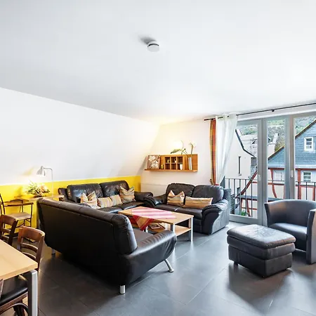Bacchus Homes * Bacharach