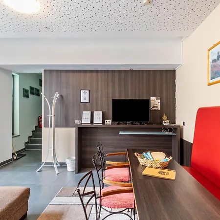 Bacchus Homes