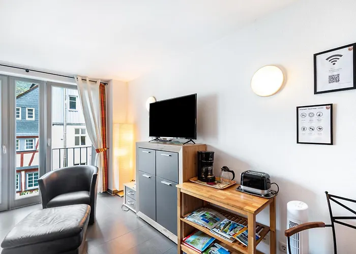 Bacchus Homes * Bacharach